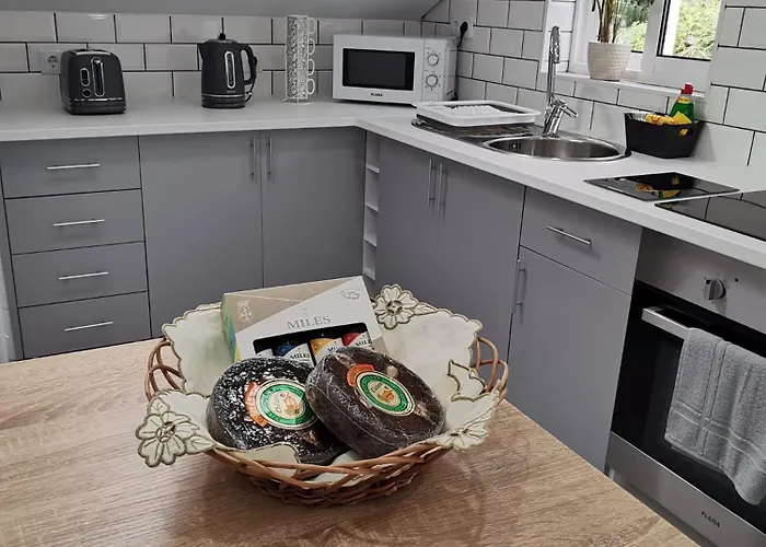 Sunrise Bay - Modern Flat With Stunning Views Lejlighed